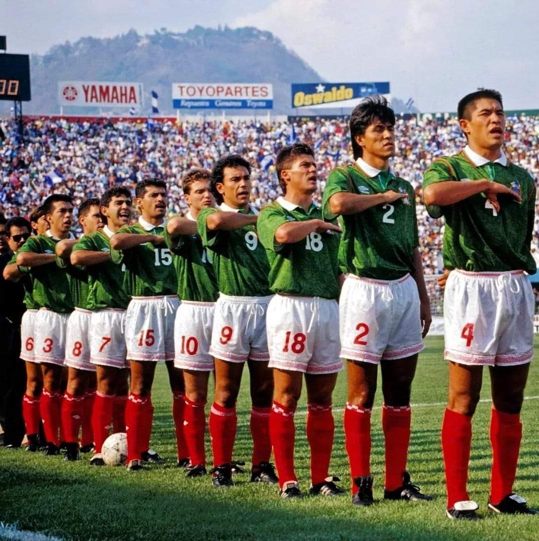 CORTES_AVILESCA's tweet photo. 1993 Tegucigalpa #DebutAzteca https://t.co/VNJiCjt7A5