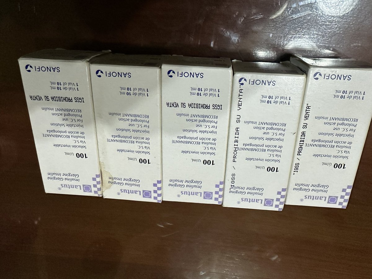 abner_lopez09's tweet photo. Vendo 5 frascos de 10 ml de 100 u Lantus insulina, un familiar ya no lo utilizo https://t.co/tlNFV5QCol
