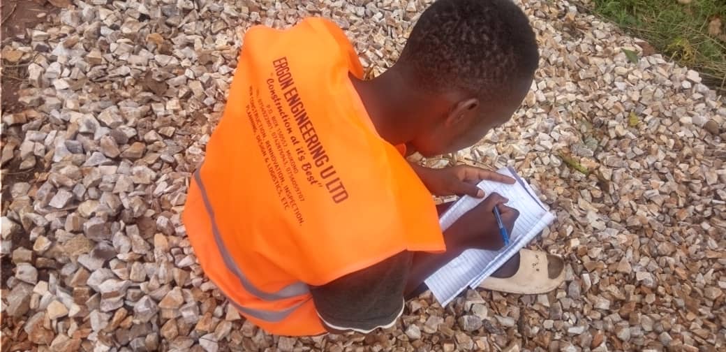 MJVICTORK's tweet photo. Give us your contracts before the year ends...
Let's plan for your dream house 🏠 and make it happen
#ErgonEngineering(U)Ltd
#NightOfGlory
#Constructionatitsbest
#0754922801 https://t.co/W8a8UHAr40