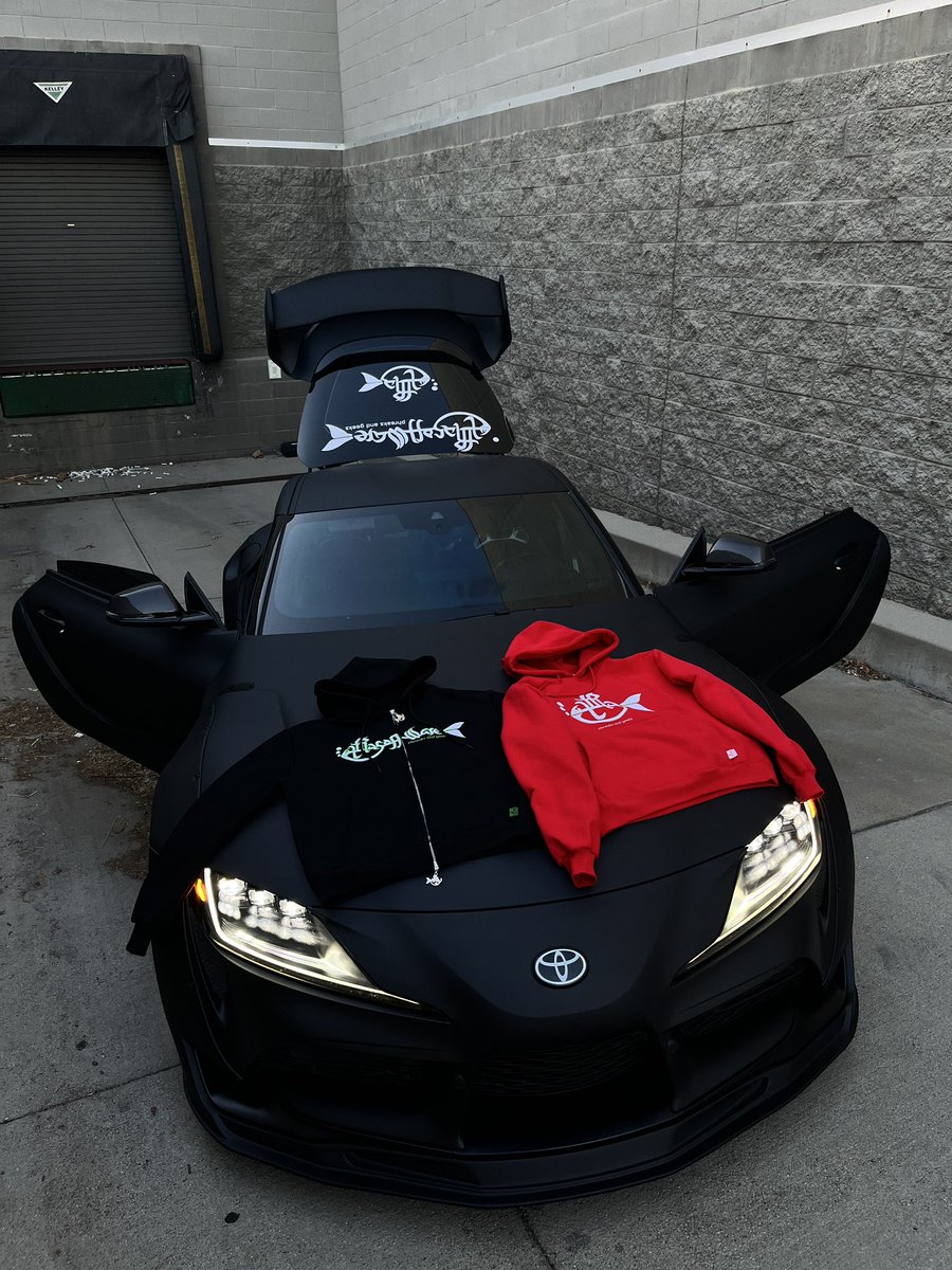 RAYSCORRUPTEDMIND tweet media