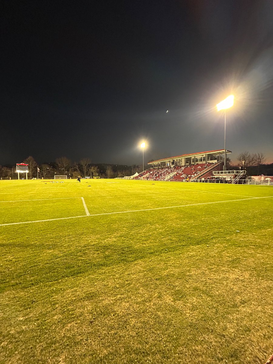 rafadagaffer's tweet photo. Unbelievably proud of this child. What a journey kid. Keep writing your script! ❤️ We grew up with nobody watching, now you got the entire city behind you. #MemphisKid @MemphisWSoccer https://t.co/xlkCinN1QX