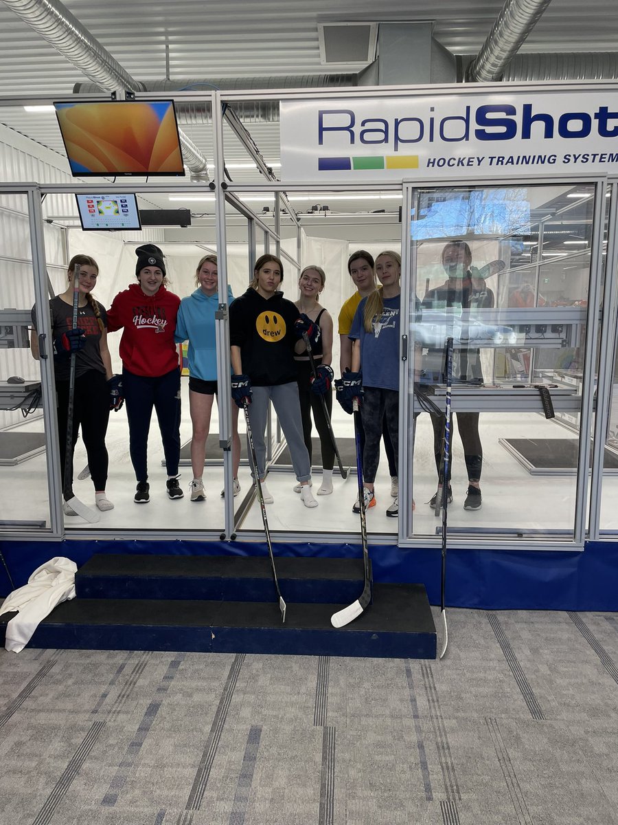 Hkyfactory_yll tweet media