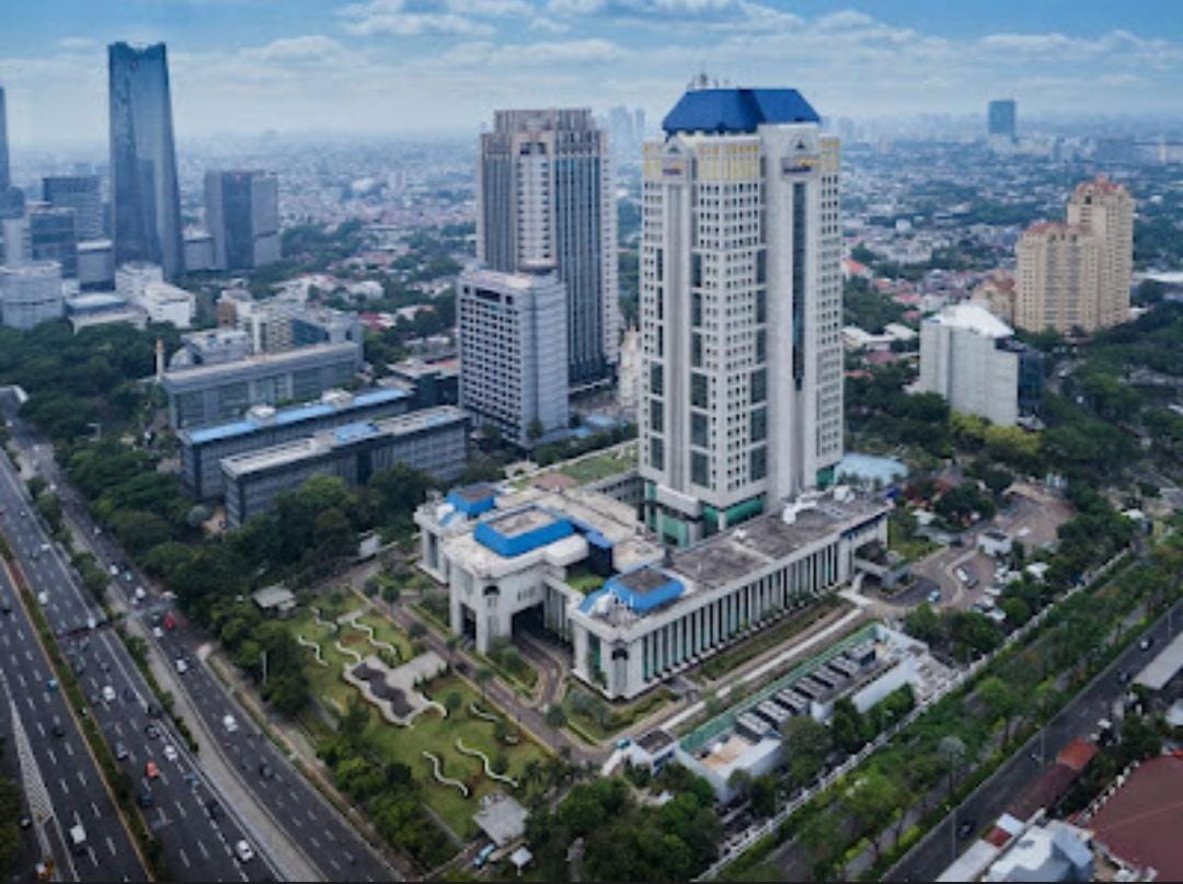 balviree's tweet photo. Aset Bank Mandiri 2007T bisa sebesar ini karena sudah melewati perjuangan hingga sampai 25 tahun ternyata yah 
https://t.co/9YJ951Y7V4 https://t.co/ZvwHxE2smS