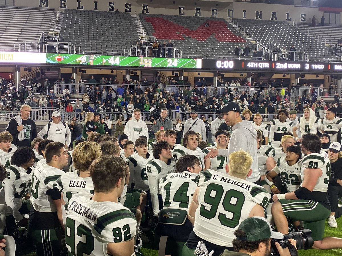 PISD_Athletics's tweet photo. 44-24 Area win for @ProsperEaglesFB #prosperproud https://t.co/QrHTrRxBzX