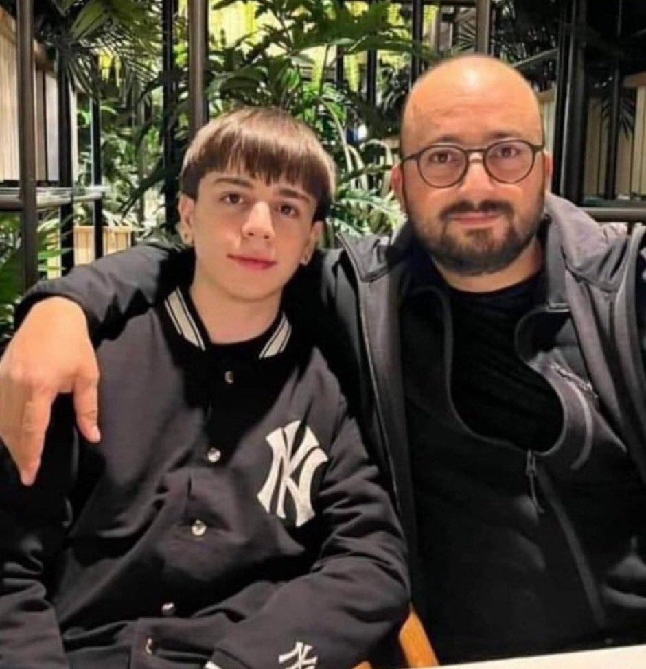 İnnâ lillâhi ve innâ ileyhi raciun... Çok değerli dostum @omer0682 Ağabeyin kıymetli evladı Mustafa'mız elim bir trafik kazasi sonucu vefat etmiştir. Mustafamıza Allah'tan rahmet, ailesine sabırlar diliyorum. Yattığı yer nurla dolsun.