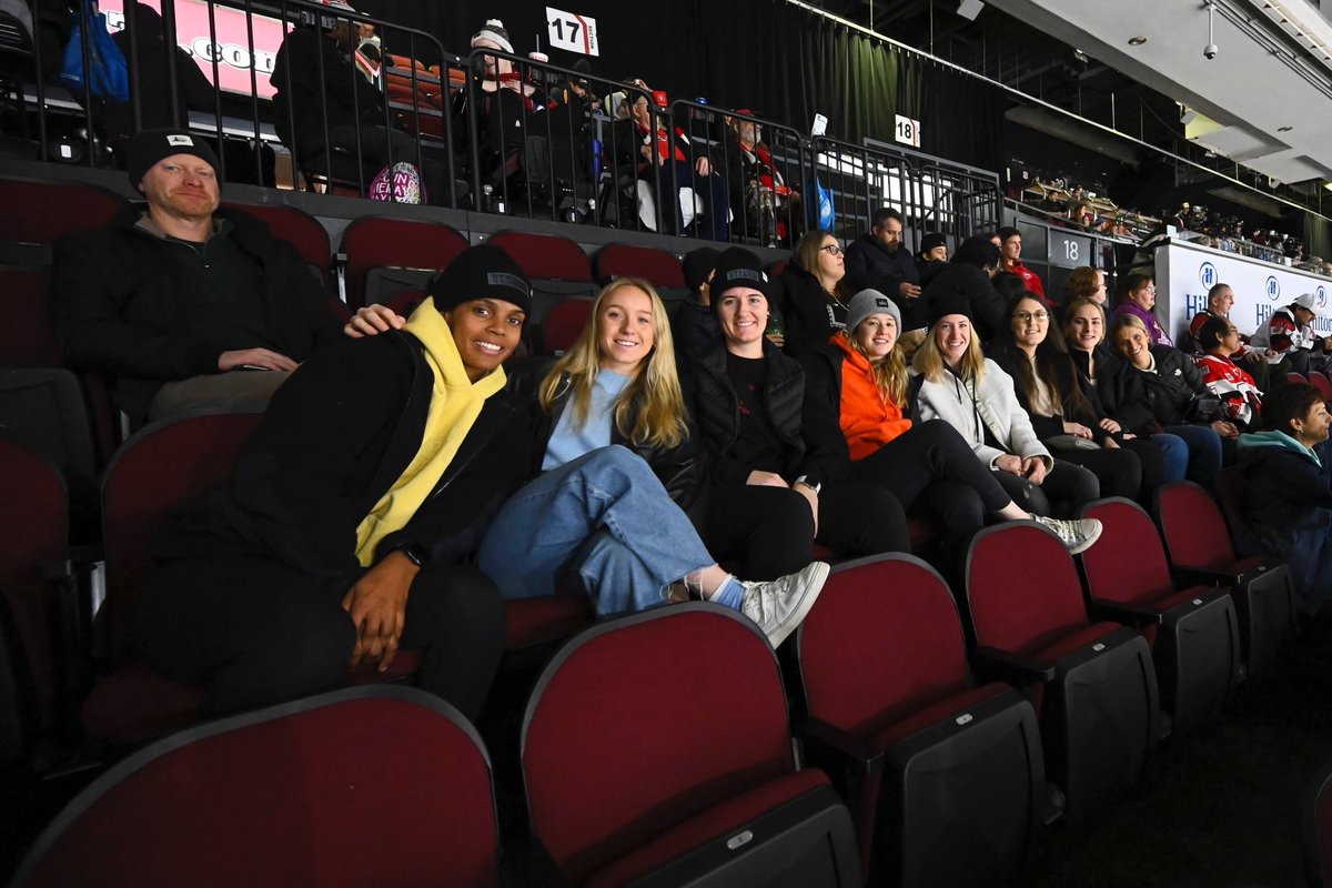 PWHL_Ottawa's tweet photo. Paid a visit to our neighbours tonight 🤠

Thank you to the @Ottawa67sHockey for having us out! https://t.co/M8Dhhvcgue