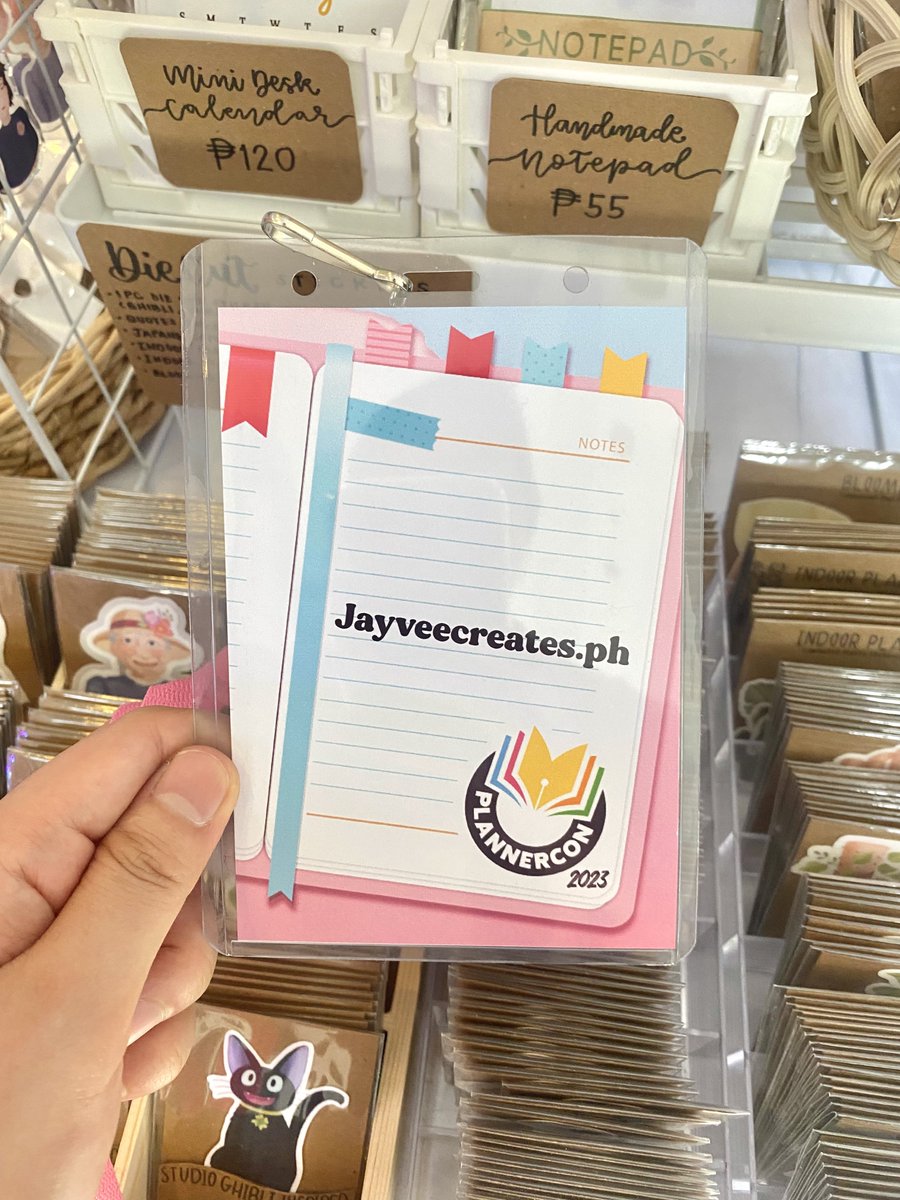 jayveecreatesph's tweet photo. We’re now here at #PlannerCon2023 Come and say hi, we’re here at table 20! 🌱

 #PlannerConPH2023 #PlannerConPH https://t.co/cmTARBfv5e