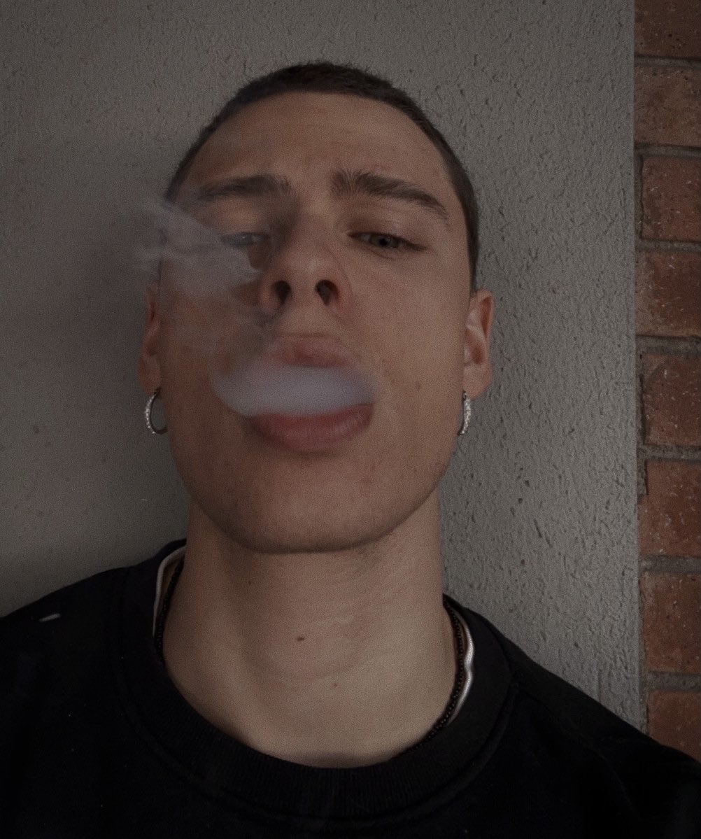 main character syndrome, they extras, i ain't answerin' questions