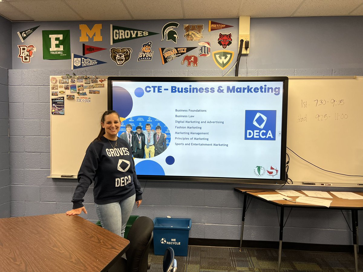 Molly Gezon tweet media