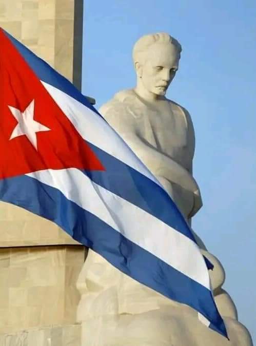 BaroYanetsy's tweet photo. Siempre defenderemos nuestra más grande obra La Revolución. #CubaViveyVence #UnidosXCuba #UnidosSomosMasFuertes #CAVCapitaLate #LatirAvileño https://t.co/jdlzFZoEWY