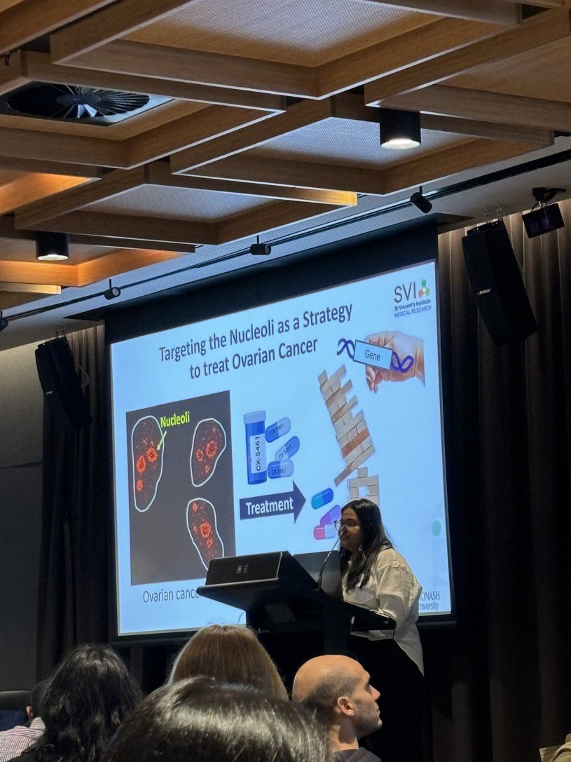 ShaliniChelliah's tweet photo. Flash talk at the #CCPHD. Had lots of fun at the symposium catching up with fellow PhD students. Great talks and networking session. Thank you to the organizer! Glad to represent my lab @elaine_sanij and @SVIResearch
@VCCCAlliance #CancerResearch #CancerPhd https://t.co/DCBRC1YfyJ