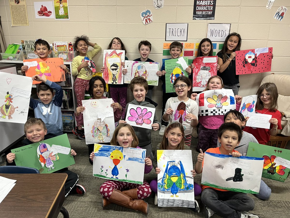 d61resposito's tweet photo. Happy Thanksgiving! 
Love Mrs. Esposito’s Class! 🦃🥰 https://t.co/juGCzNotzS