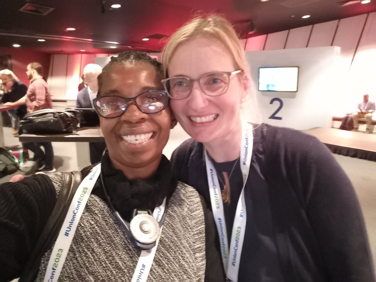 MathaChipinduro's tweet photo. An absolute pleasure to finally meet Prof Susanne Homolka @UnionConference presenting fascinating results on differences in structural Mtb strains using high resolution microscopy
Can't wait for more results on associations #virulence #transmissibity
@FZBorstel  @KatharinaKranz4 https://t.co/Tc7OkRBx20