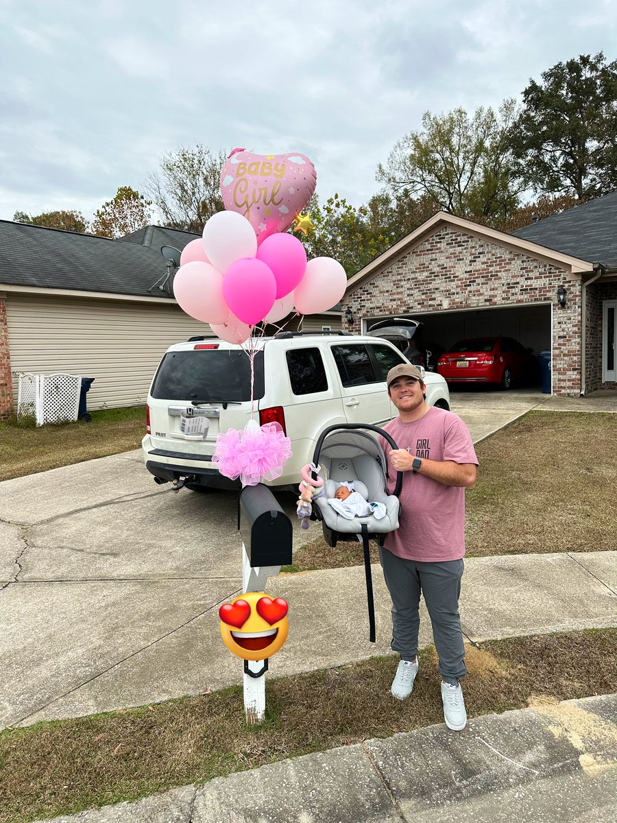 SethN24's tweet photo. Welcomed home our brand new roommate today. She doesn’t really help with chores very much, but she’s got the free pass for a little while. https://t.co/v6cghQqRDJ