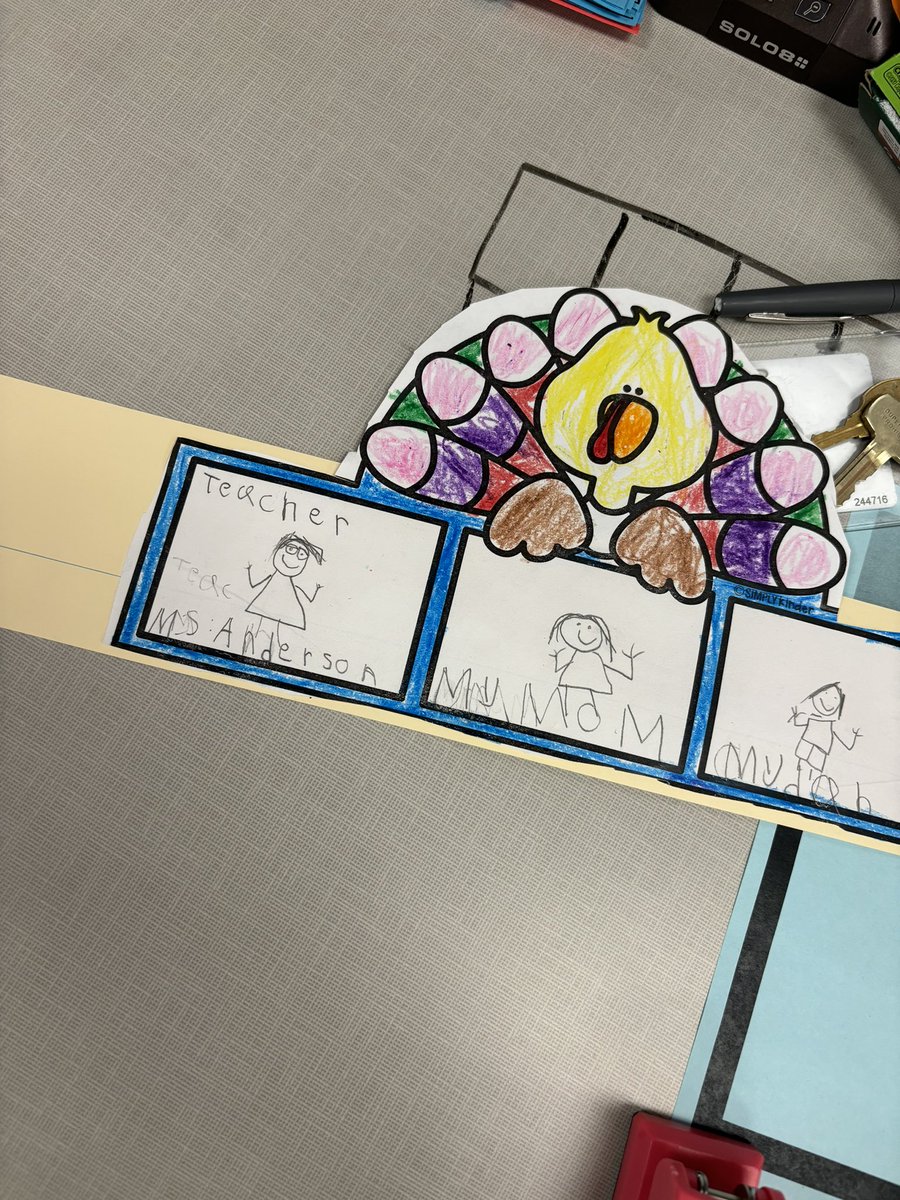 Mayadvent_res_'s tweet photo. I am extremely humbled to hear my students say that they are thankful for me. It makes everything worth it. @BrosnahanES https://t.co/pWkiu2xXWR