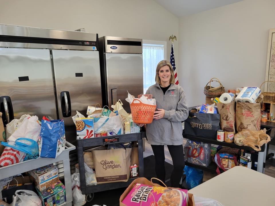 Laura Turngren tweet media