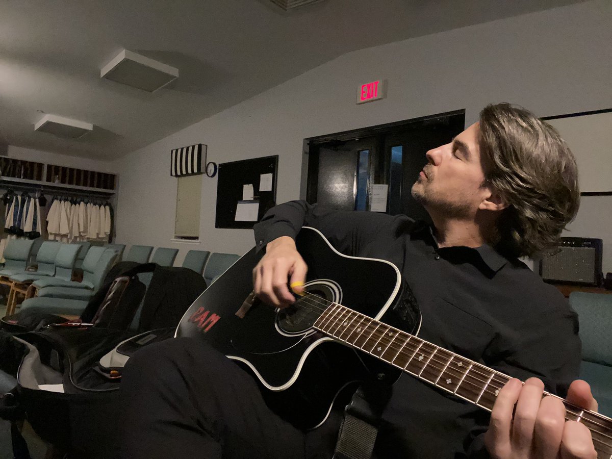 JimmyWayne's tweet photo. “Less of me and more of You?”

“No.”

“None of me and all of You.”

My story is my testimony that I share to tell others what You have done through me. My hope is lives are transformed and saved.

📸 Warming up https://t.co/vNbAc1YNTn