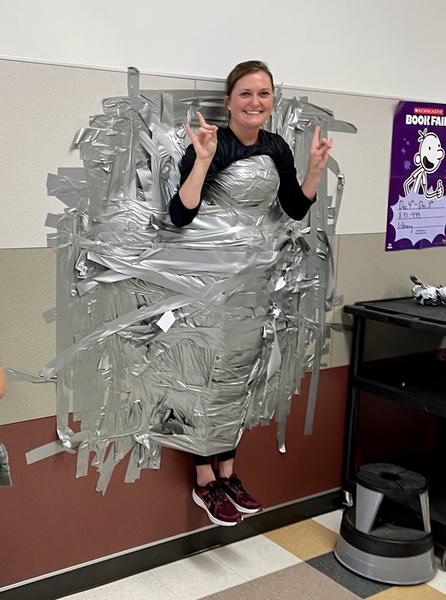 ulatoskiJPE's tweet photo. 8th grade won our canned food drive with 287 cans, so they taped me to the wall as their prize! Proud of them for winning by almost 100 cans!! Then we silly stringed Ms. Smith since we met our school goal! #1Wiley https://t.co/FFmlMIOBEy
