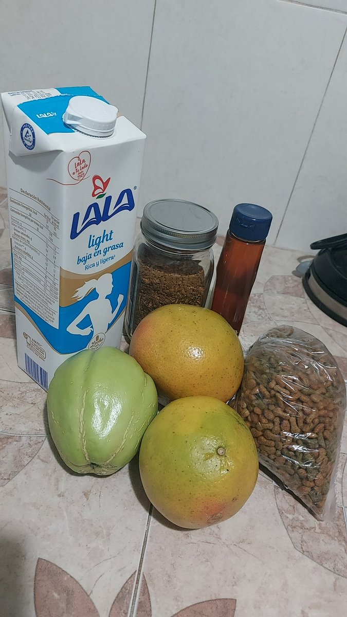 OliDiOlivo's tweet image. Quiere ud ser delgada?
Sea #mujerempoderada
Pero cuando le falte la lana, no vaya corriendo a pedirle ayuda a nadie.
Si lo hace, no cuenta.