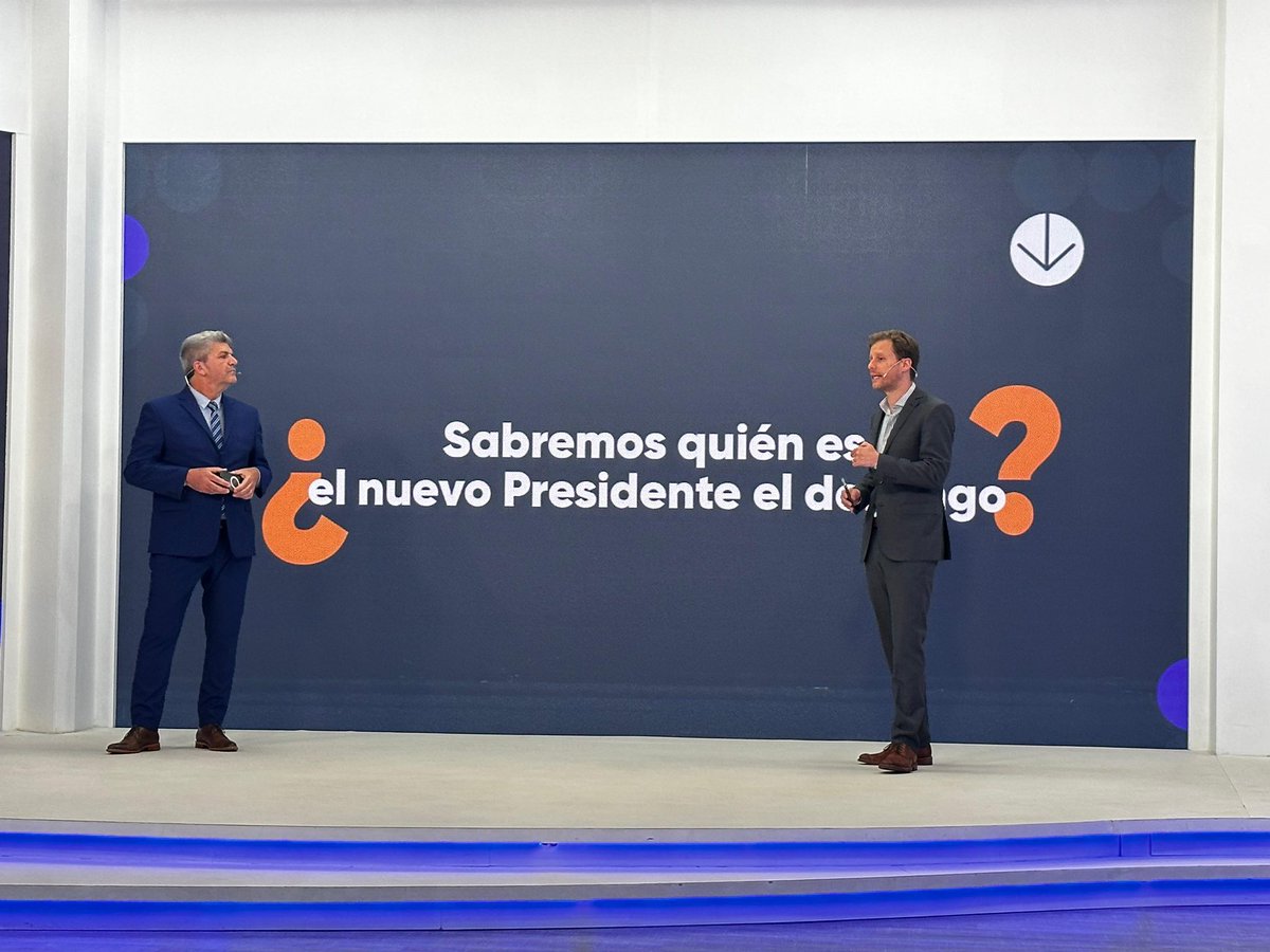 Con una participación similar a la de las generales, una diferencia menor a 400.000 votos no permitiría definir la elección en el escrutinio provisorio y habrá que esperar al definitivo (empieza el martes) ¿Sabremos el domingo quién es el nuevo Presidente de la Argentina?