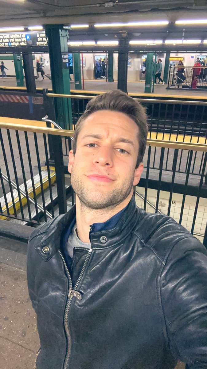 Shane tweet media