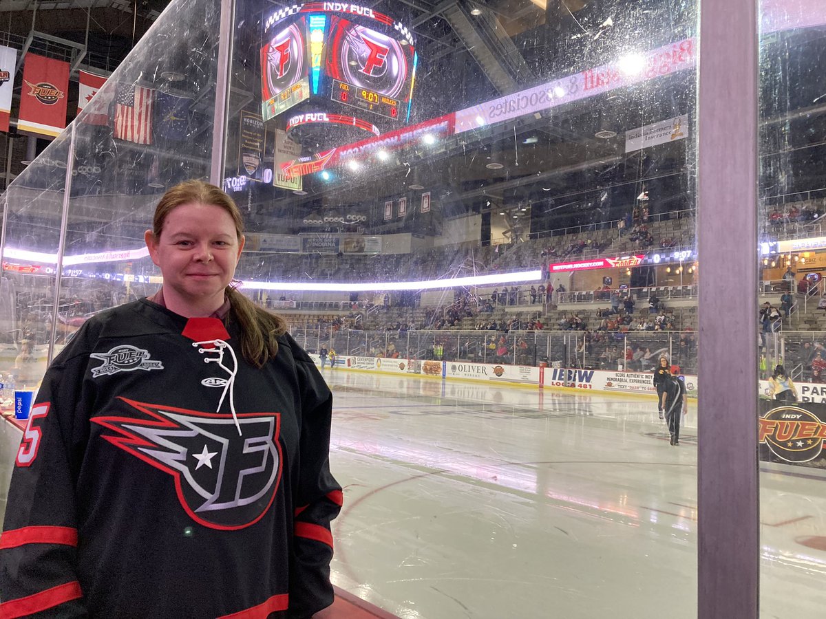 CarrollThorpe's tweet photo. Hockey!!! Indy fuel to see Ryan play. @GagnierRyan67 @Oshawa_Generals #onceageneral https://t.co/wFpyh99RyY