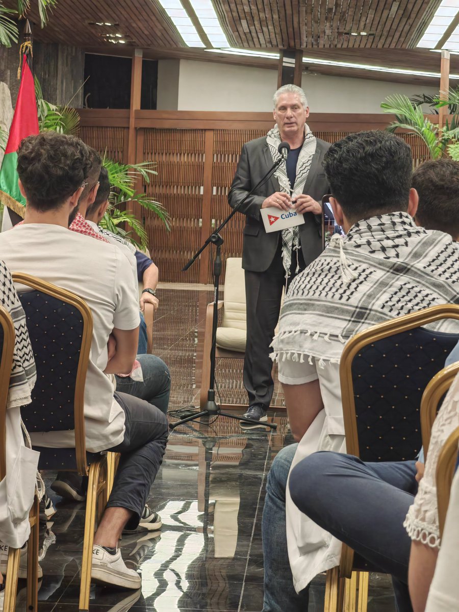 En sus palabras ante los estudiantes palestinos en #Cuba, el presidente <a href="/DiazCaneB/">Miguel Díaz-Canel Bermúdez ℗</a> reflexiona sobre el elevado número de niños y mujeres asesinados por Israel, y señala: "se han ensañado con el presente y quieren borrar el futuro de Palestina..."
#FreePalestina