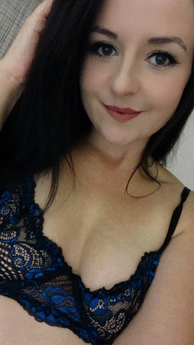 Good Night 🐰&hearts;️ https://t.co/GzuhEvvJlg<a href="/tag/n%C3%BCrburgring"class="tags"><span>#n&uuml;rburgring</span></a><a href="/tag/24hnbr"class="tags"><span>#24hnbr</span></a><a href="/tag/nordschleife"class="tags"><span>#nordschleife</span></a><a href="/tag/24hnbr2024"class="tags"><span>#24hnbr2024</span></a>