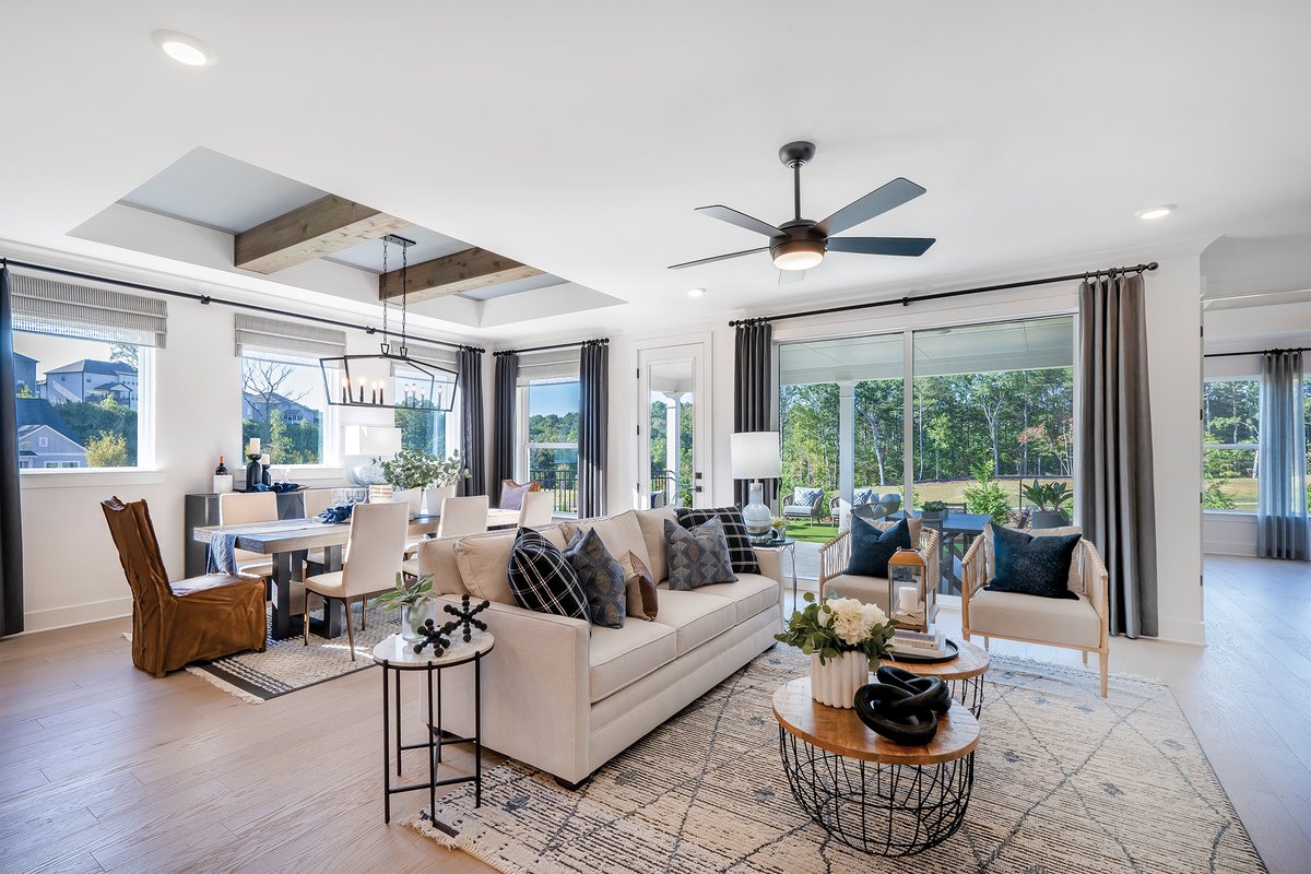 DavidWeekley's tweet photo. Make your new home dreams a reality with The Ridgeford floor plan. How do you imagine your #LivingWeekley experience in this new home in Canton, GA? See more: https://t.co/IZbHPOxyTw
#DavidWeekleyHomes #AtlantaHomes #GeorgiaRealEstate #NewHome #CantonGA #DWHEncore #55Plus https://t.co/HI9oRKInZa