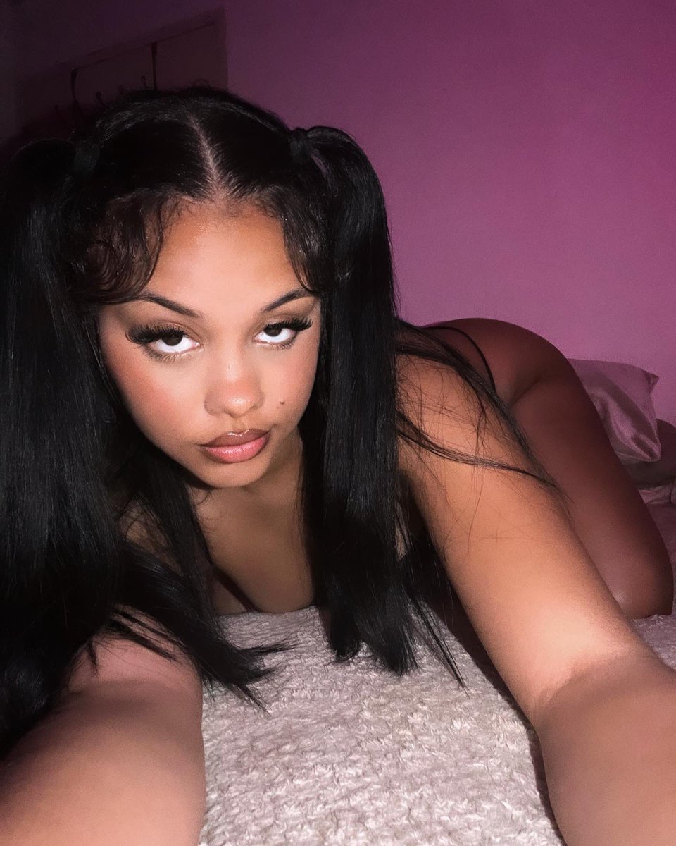 thereallainia's tweet photo. Virgos do it best😇 https://t.co/077qj4rIOv