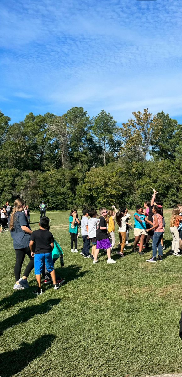 campbell_kphs's tweet photo. TURKEY TROT CHAMPS!!!!!!!!!🦃🏆#EGEgrows https://t.co/VoPo7j6opj