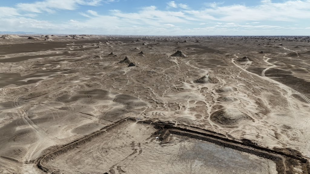 yayishe's tweet photo. 🔥Martian surface ⛰️#travel #emotion #me #beautiful #scenery #love #music #happly #photoftheday #landscape #attractions #風景 #旅行 https://t.co/4i7zIDf7YO