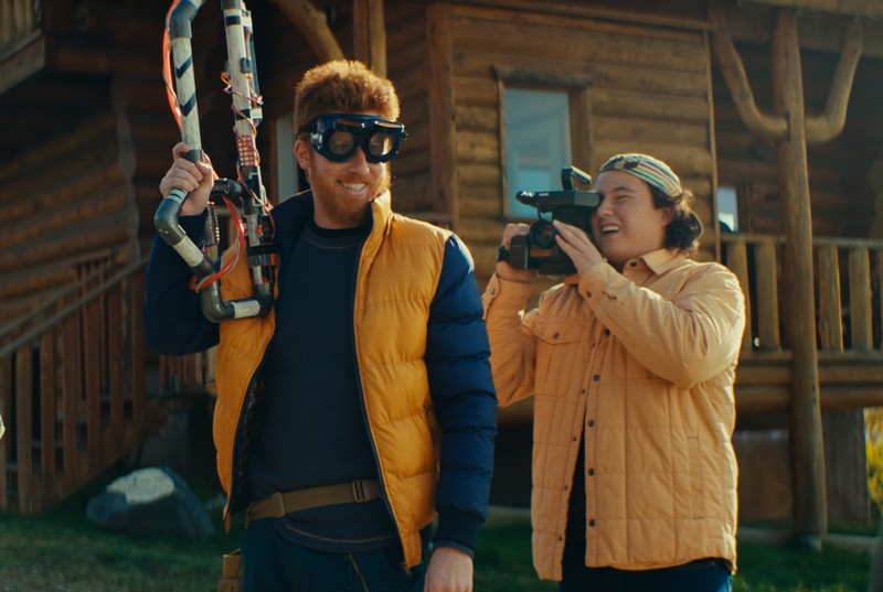StarryMag's tweet photo. .@Kevin_M_Martin chats exclusively with Editor @NotYerAvgChick about starring in the hilariously must-see #scifi film "Bolt From the Blue" at https://t.co/945deOYJXf! #BoltMovie #BoltFromtheBlue https://t.co/rtOMX4wBCg