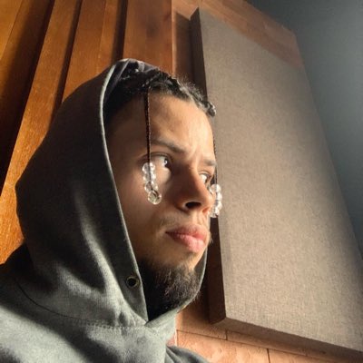 jhowlim_'s tweet photo. #NovaFotoDePerfil https://t.co/aa3W59abQm