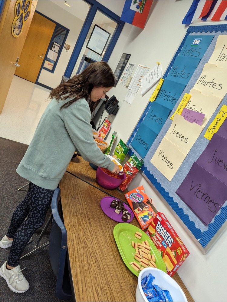 Spanish 1 students in Mrs. Media's class tried different Mexican snack and rated them. Here are some photos from their experience today!