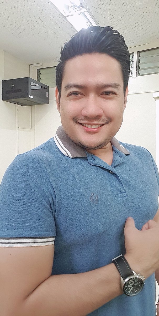 Cuddlebody1's tweet image. "Continue to love and accept imperfections"
Good morning
Pandesalan time
#DontFeedThisOneShot
#DudeForTalesOfSerenity
#WorkWorkWorkWorkWork