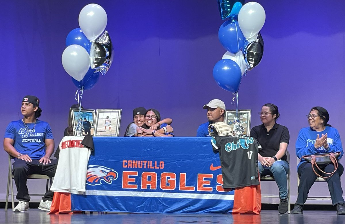 El Paso Chilis-Solis 🥎 tweet media