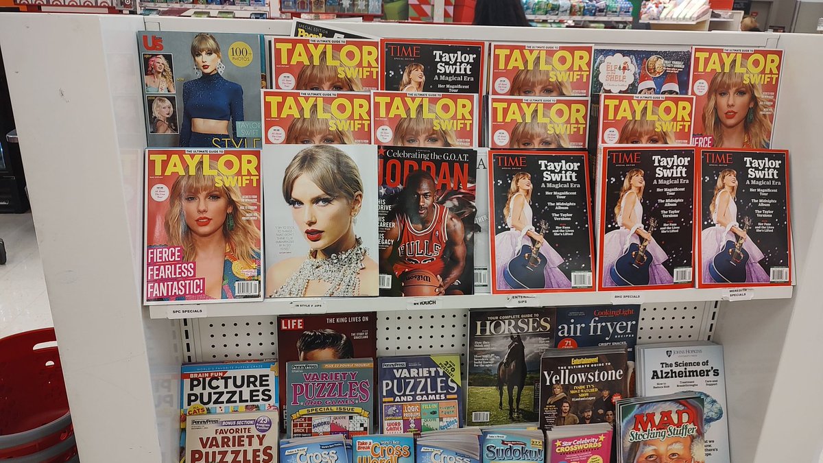 Yung_Expert's tweet photo. Wtf goin on at target? https://t.co/3lUYRVHD7N