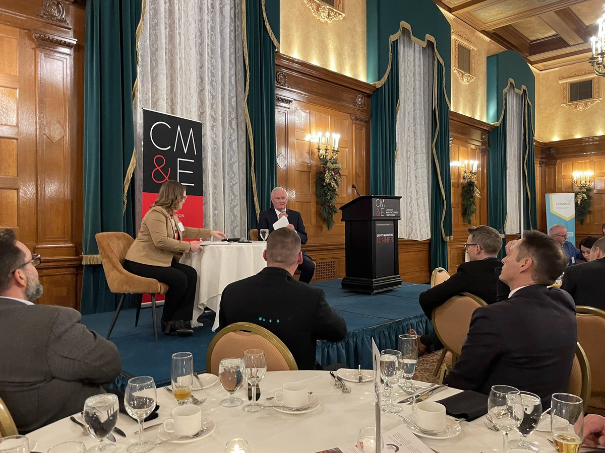 A lovely evening at the CME Deputy Minister’s dinner last night. I was happy to speak w DM of Ag Brenda DeSerranno and meet the Clerk of the Exec Council Sarah Thiele &amp; other sr mbrs of the public service. They have a huge &amp; exciting task ahead, I look forward to working w them.