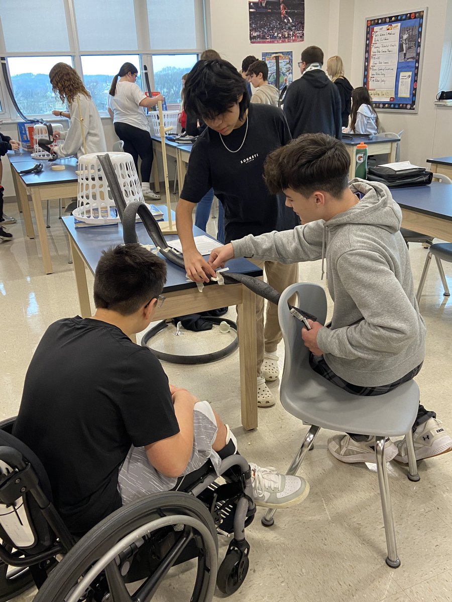 Mr. Colbert tweet media