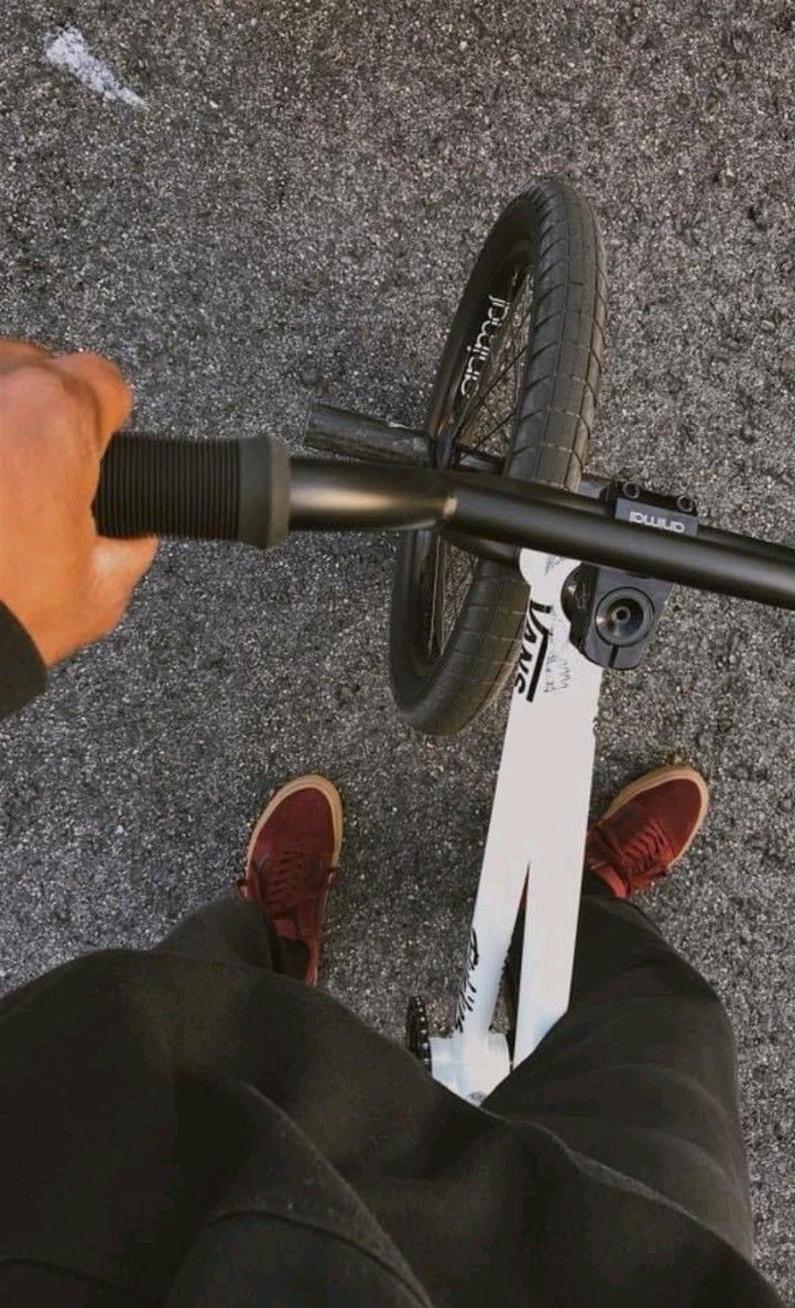 Harper_Osborn_'s tweet photo. It was a good day to go for a ride on my bike https://t.co/qkKqYJg56W