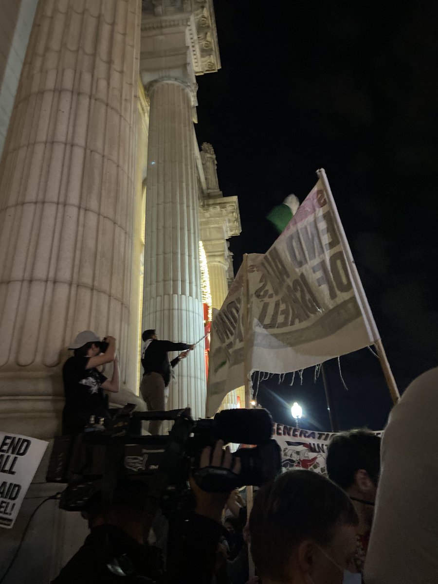 #ShutItDown #UnionStation #WashingtonDC #CeasefireNOW #FreePalestine ✊🏻🔥🇵🇸⚖️🗝️