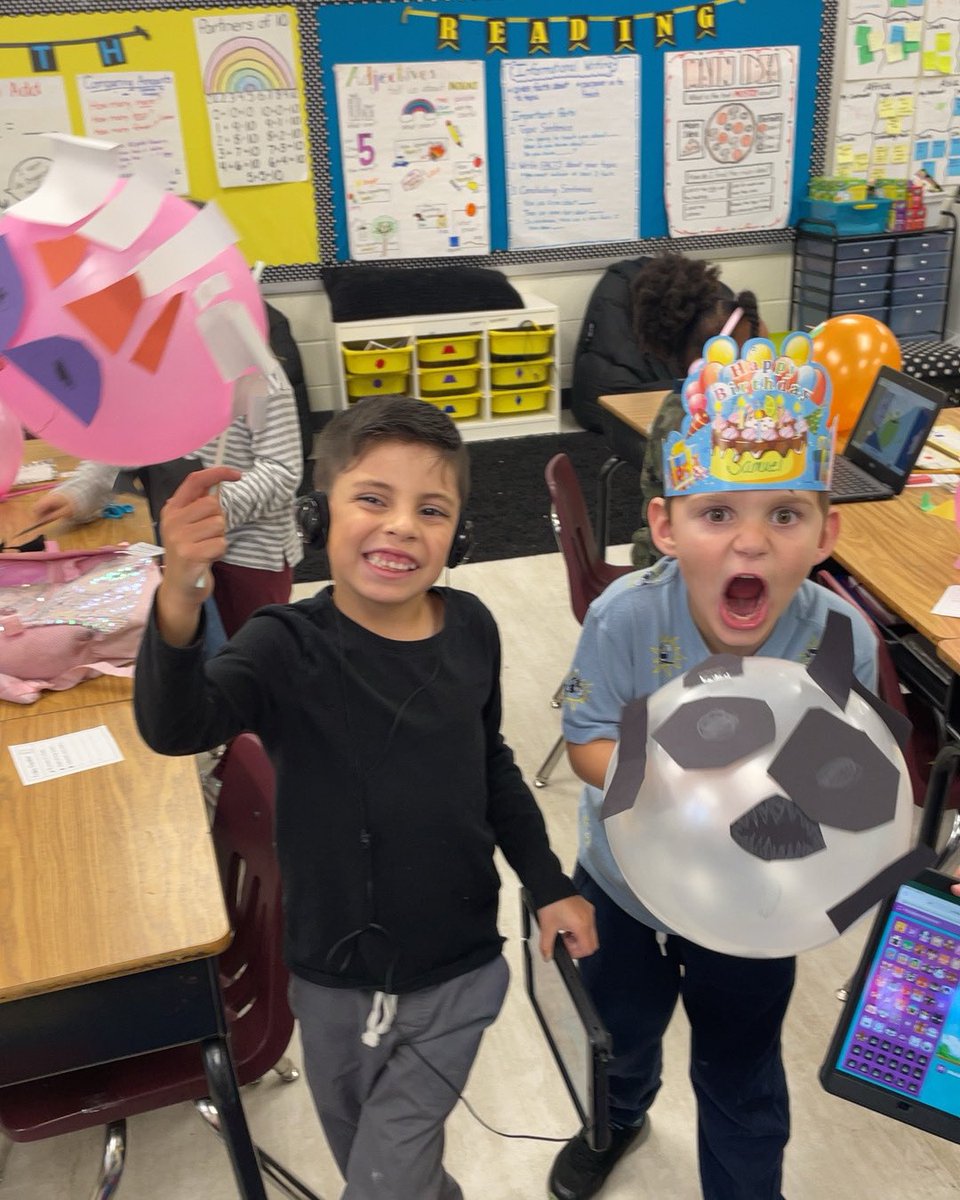 Heidi Sansone tweet media