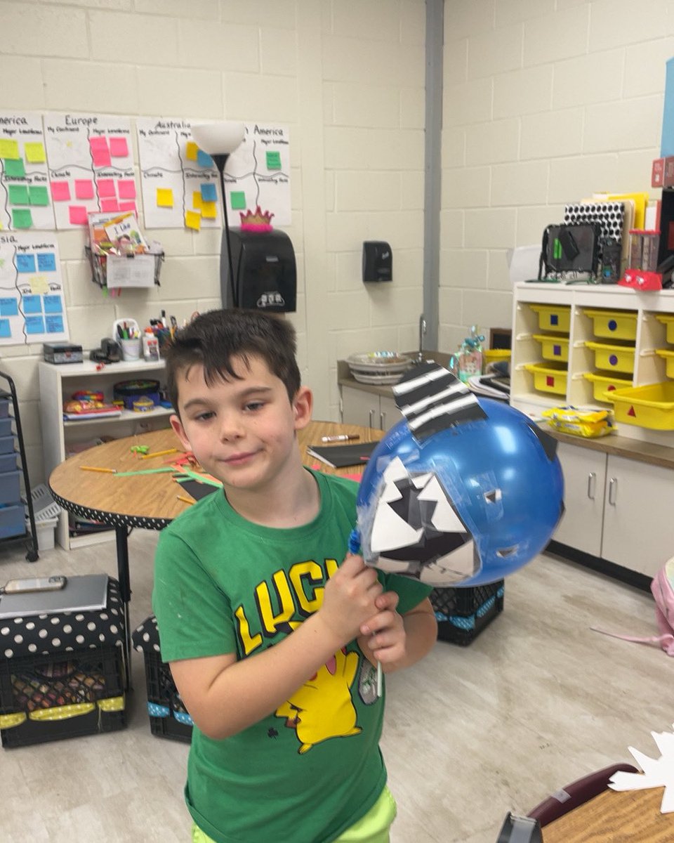 Heidi Sansone tweet media