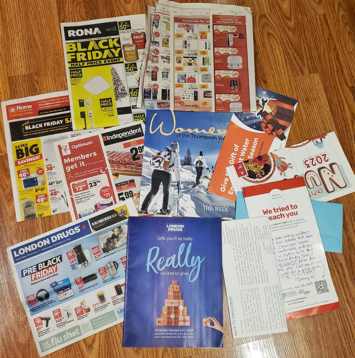 Kudos to #Kamloops Canada Post carriers for picking up the slack from @KamThisWeek ontop of their normal deliveries 🙃