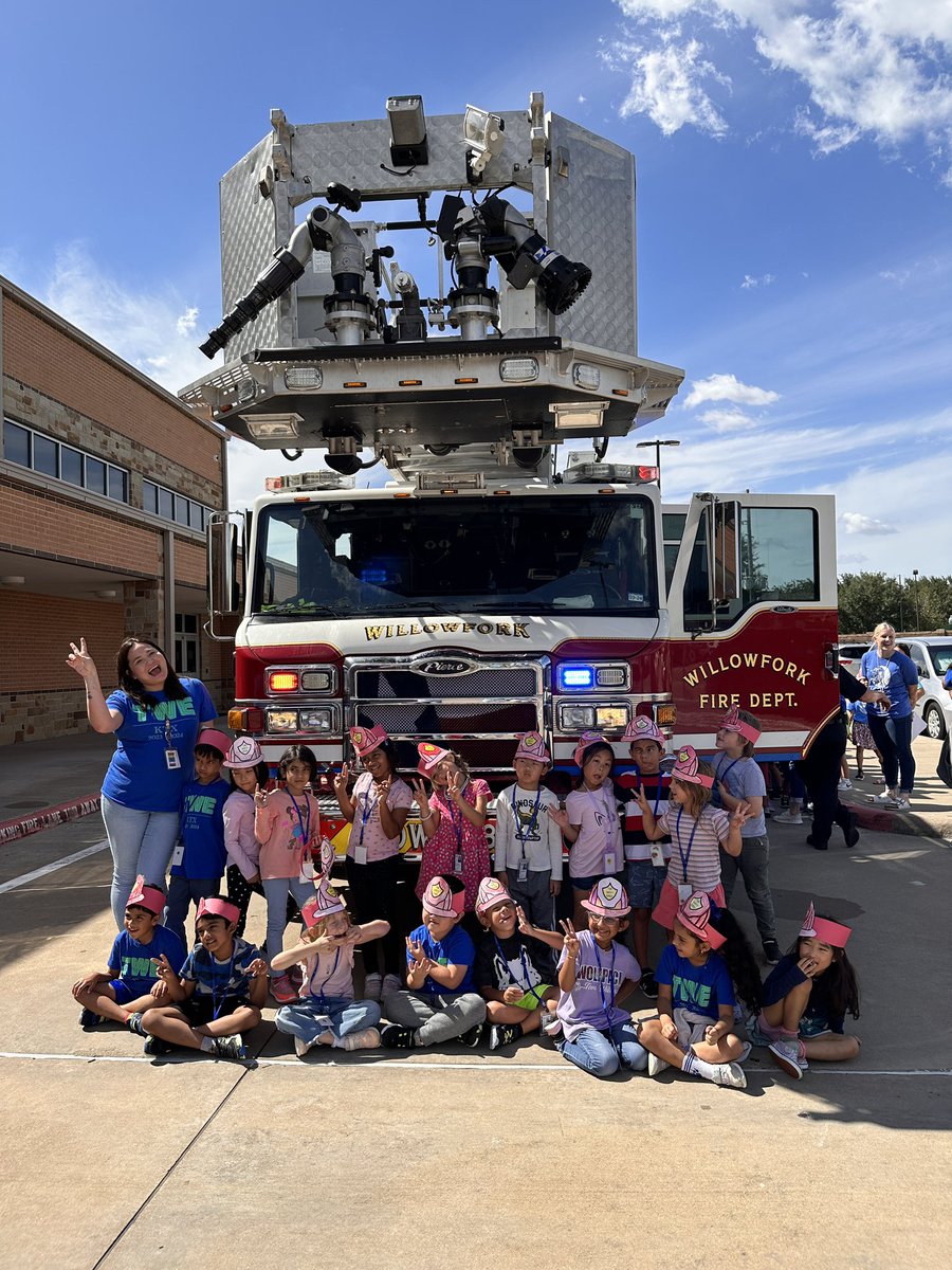 Fire Truck day was so much fun! I was voluntold as the new one on the team to get fully geared up. My kiddos &amp; team got a good laugh 🤣🚒🧯🔥