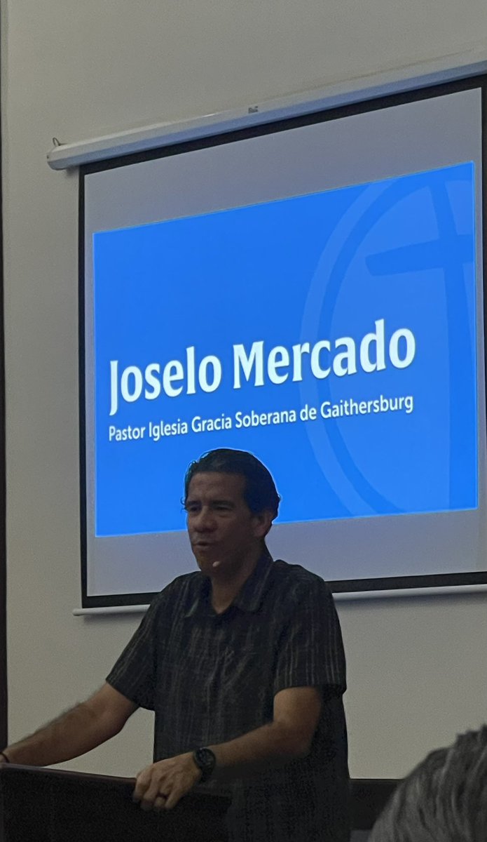 “No somos más como Cristo, porque olvidamos el Evangelio…el Evangelio es el mejor negocio; yo entrego mis pecados, Cristo me entrega (imputa) su perfección, su justicia” #FunctionalCentralityofGospel <a href="/PastorJoselo/">Joselo Mercado</a> #IBSG