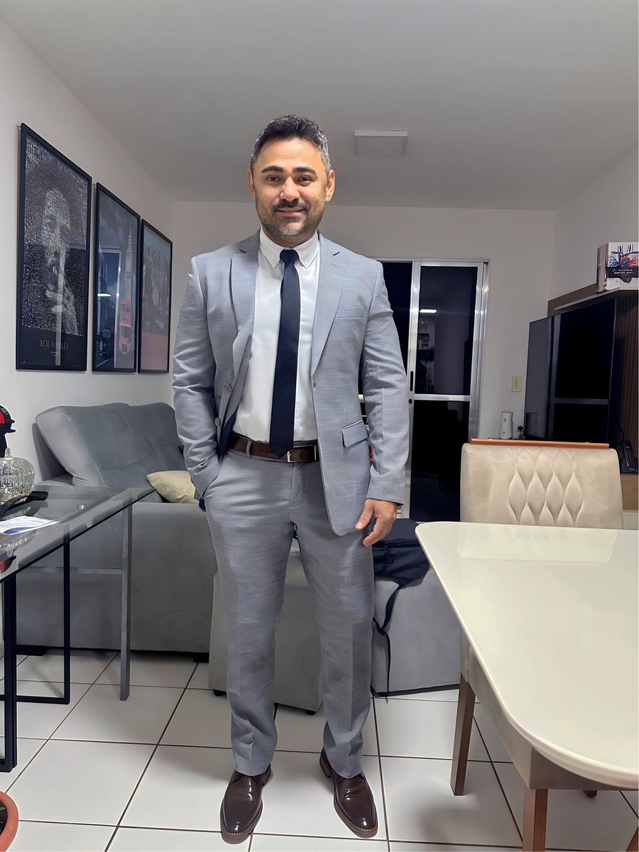 llopesaraujo's tweet photo. Sextou 😎🤙🏽 https://t.co/SGA0amXXr1