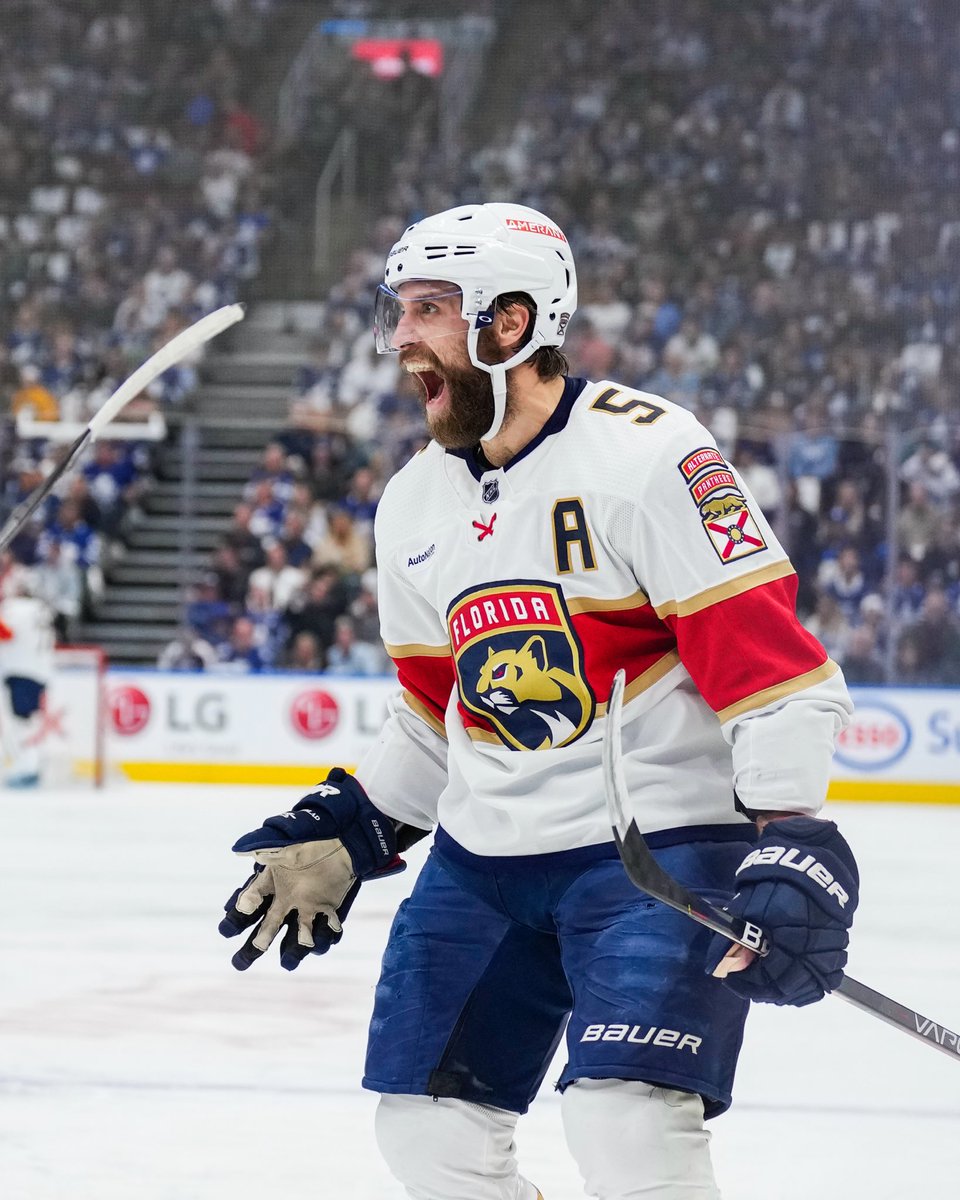 FlaPanthers's tweet photo. THE BOYS ARE BACK https://t.co/l41UC99cuf