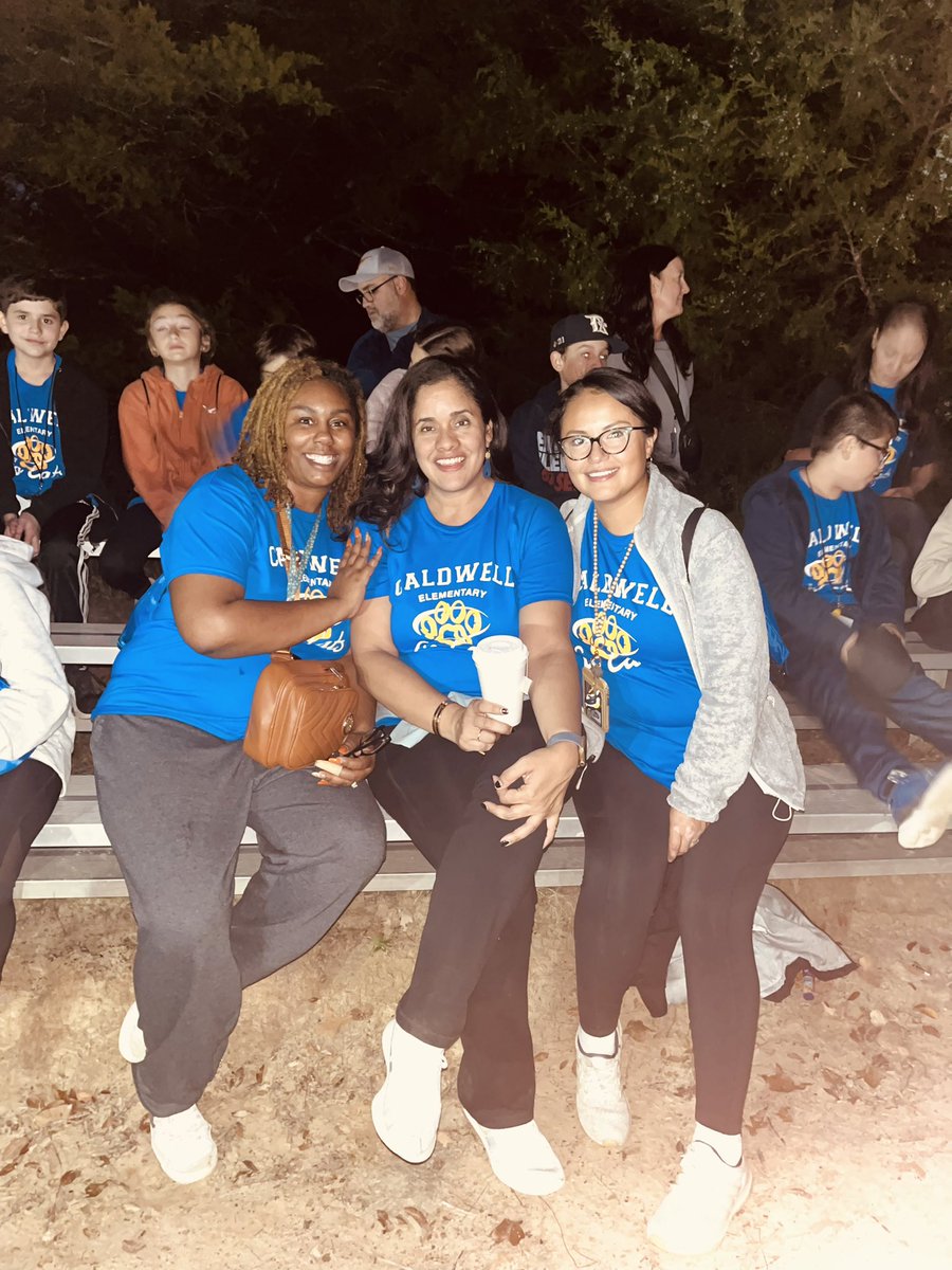 We had a great time making memories with fifth graders and their families. We love our community <a href="/MariaOrdunaCam/">Maria Orduna</a> #mymisd #wearecaldwell #somoscaldwell #everystudenteveryday